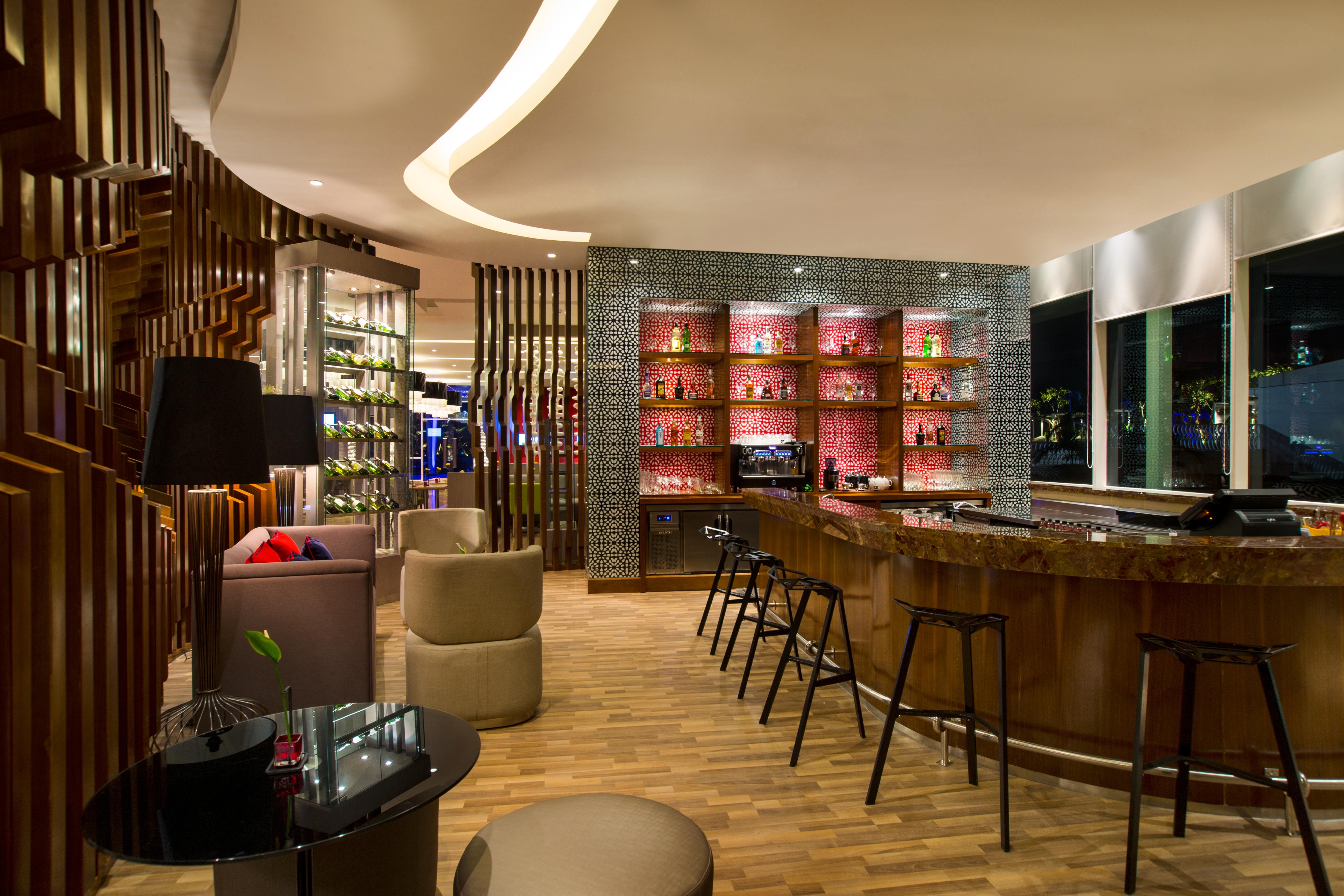 Novotel 4*